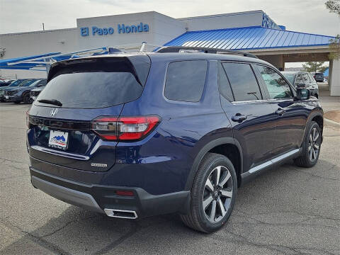 2025 Honda Pilot Touring