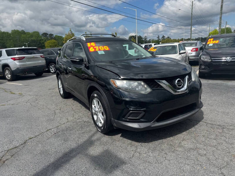 2014 Nissan Rogue SV's photo
