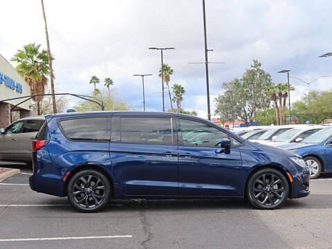 2018 Chrysler Pacifica Touring Plus
