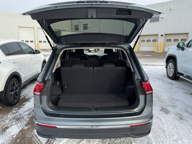 2024 Volkswagen Tiguan S