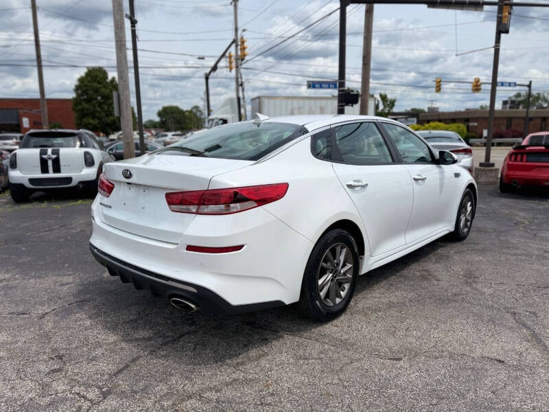 2020 Kia Optima LX