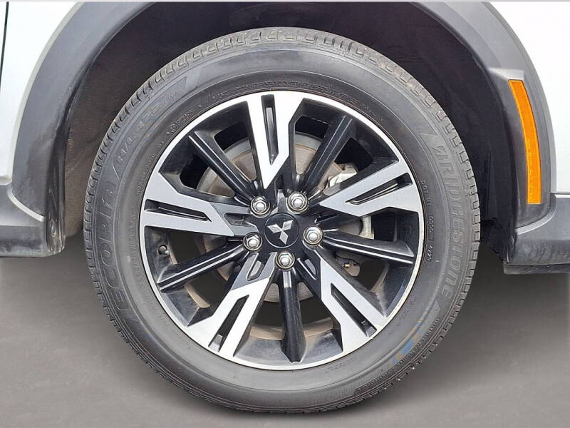 2024 Mitsubishi Eclipse Cross