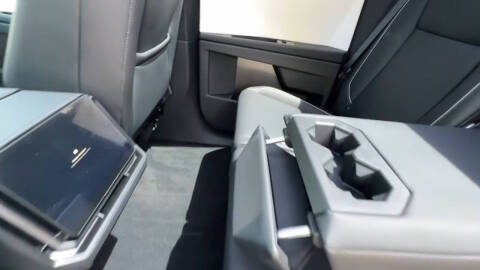 2024 Tesla Cybertruck