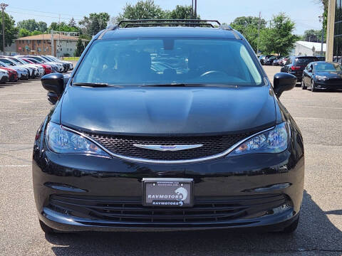 2020 Chrysler Voyager LXi