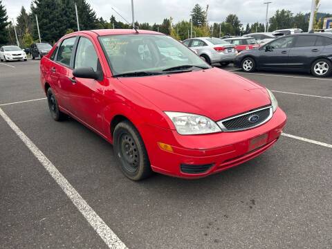 2006 Ford Focus for sale at Blue Line Auto Group in Portland OR