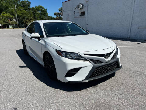 2019 Toyota Camry for sale at LUXURY AUTO MALL in Tampa FL