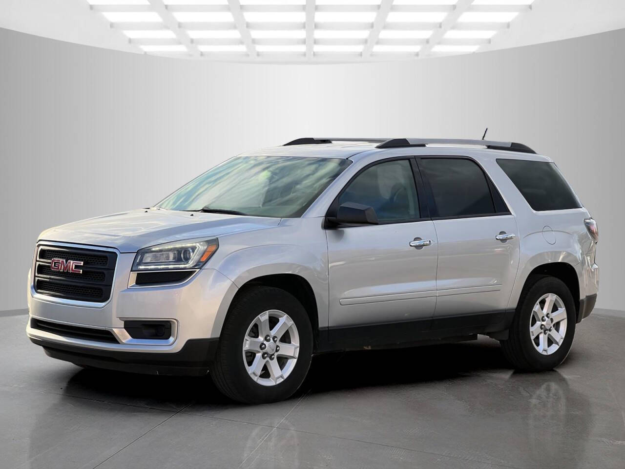 2015 GMC Acadia for sale at Used Cars Toledo in Oregon, OH