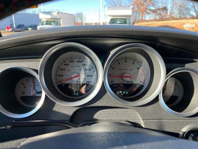 2007 Dodge Magnum 38