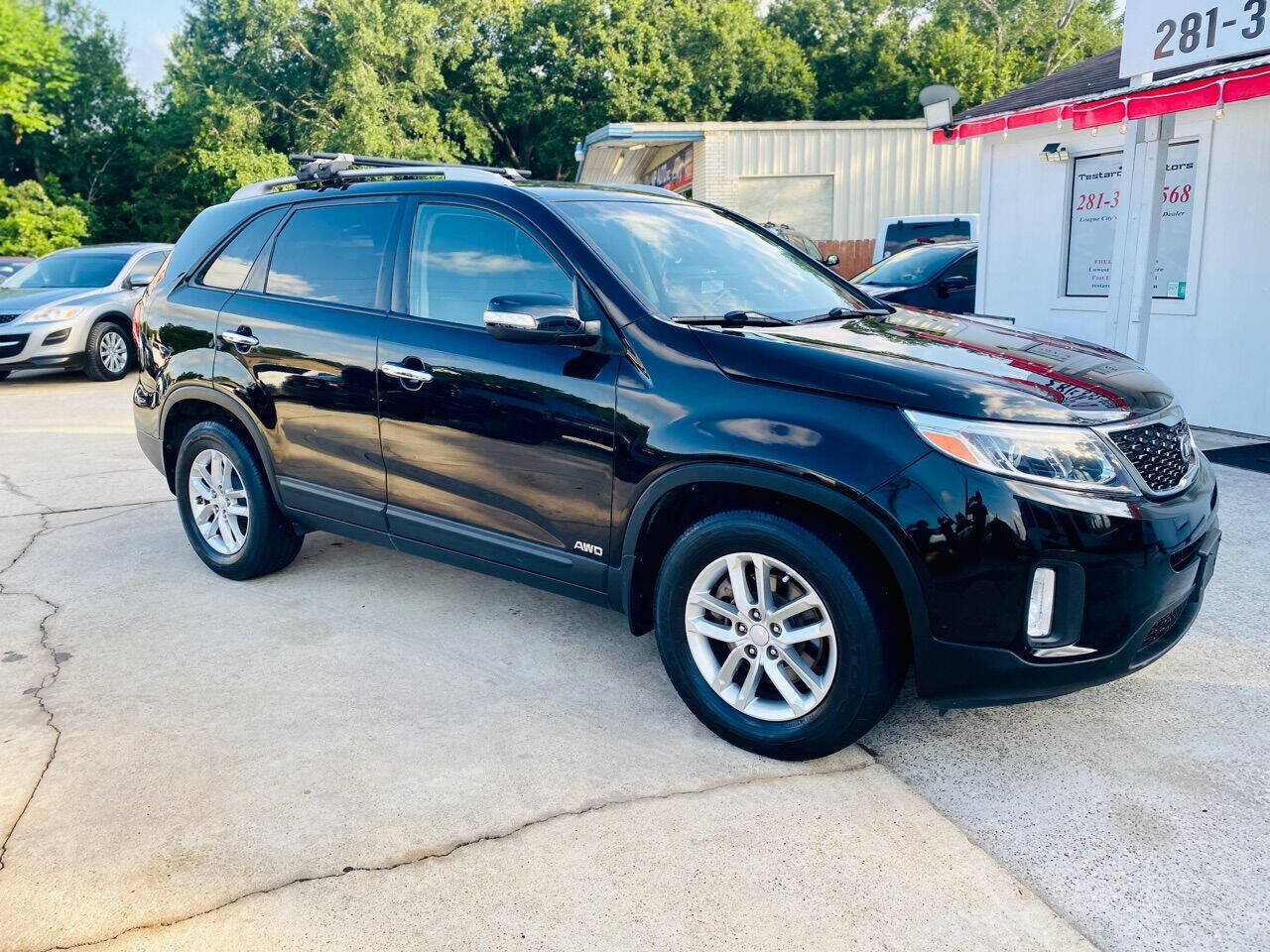 2015 Kia Sorento for sale at Testarossa Motors in League City, TX