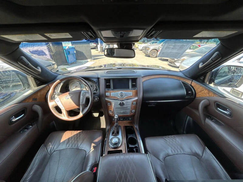 2017 Infiniti QX80 Limited