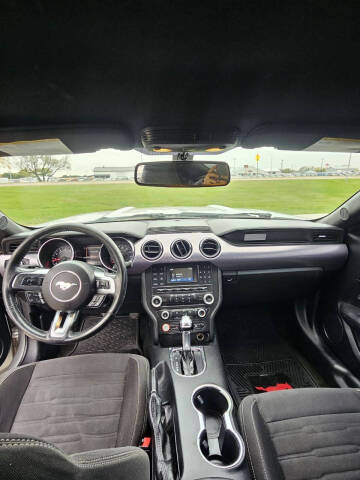 2017 Ford Mustang EcoBoost