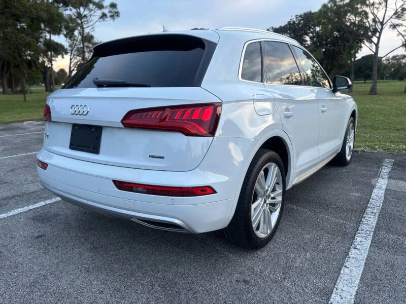 2019 Audi Q5 quattro Premium Plus 45 TFSI