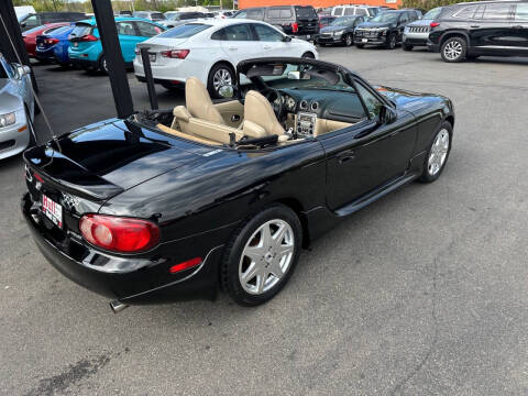 2004 Mazda MX-5 Miata LS