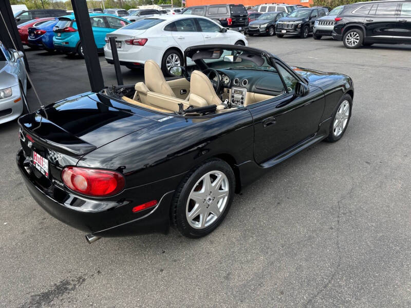2004 Mazda MX-5 Miata LS