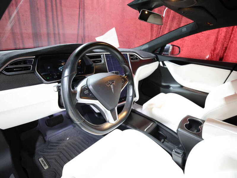 2017 Tesla Model S