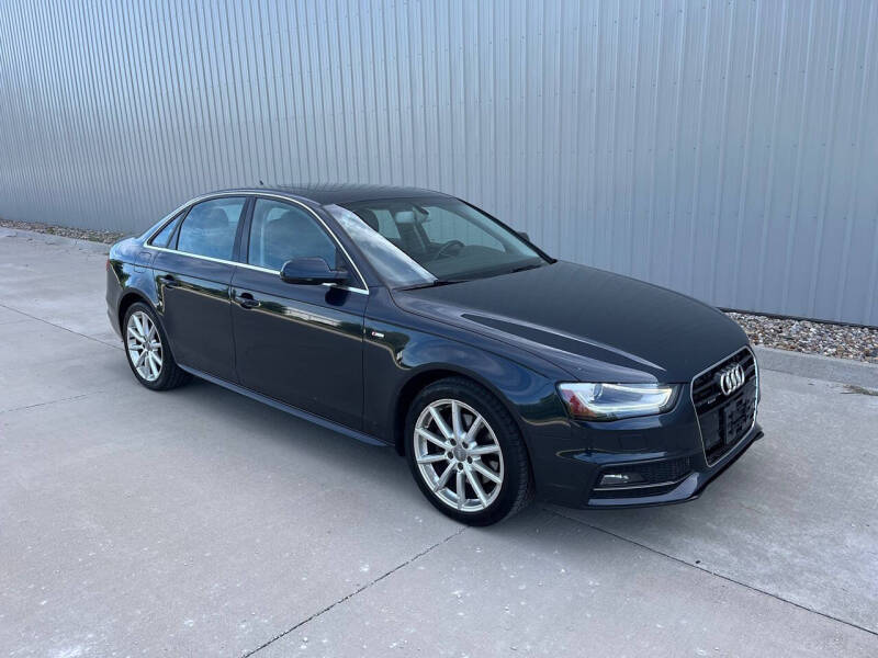 2016 Audi A4 2.0T quattro Premium Plus