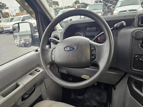 2012 Ford E-Series