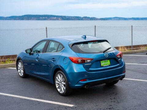 2017 Mazda MAZDA3 Grand Touring