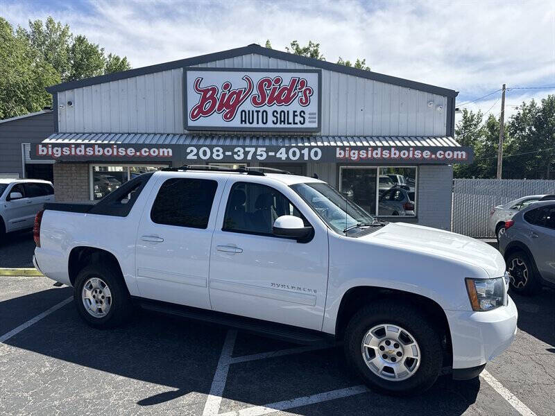 2012 Chevrolet Avalanche LS