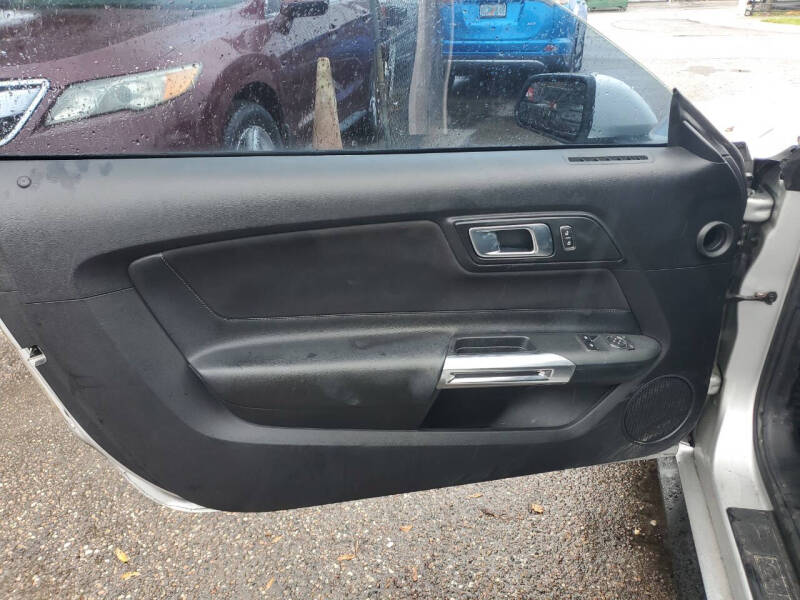 2019 Ford Mustang EcoBoost