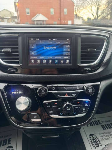 2019 Chrysler Pacifica Touring Plus