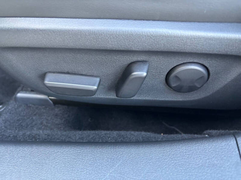 2023 Mazda Mazda3 Sedan 2.5 S Preferred