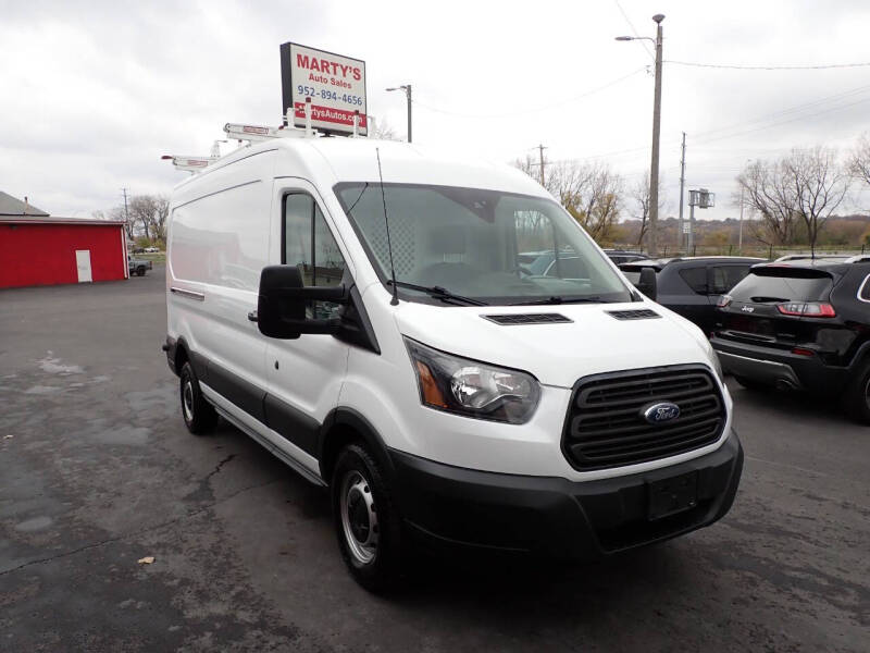 2016 Ford Transit Base's photo