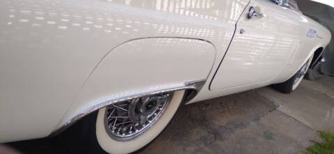 1957 Ford Thunderbird