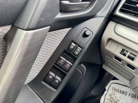 2017 Subaru Forester 2.5i