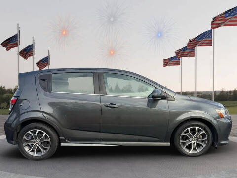 2017 Chevrolet Sonic LT Auto