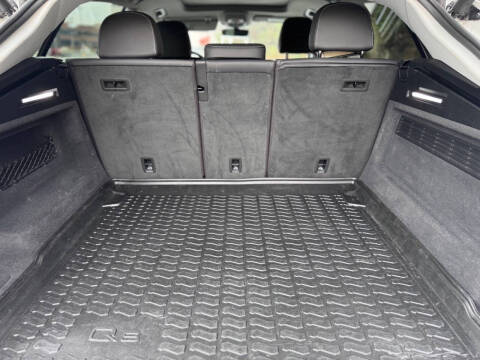 2020 Audi Q8 quattro Premium Plus 55 TFSI