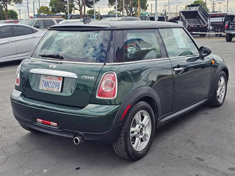 2012 MINI Cooper Hardtop