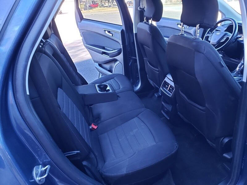2018 Ford Edge SE