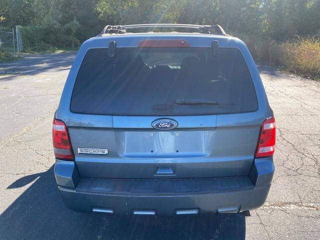 2011 Ford Escape XLT