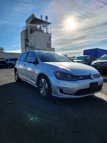 2016 Volkswagen e-Golf SEL Premium