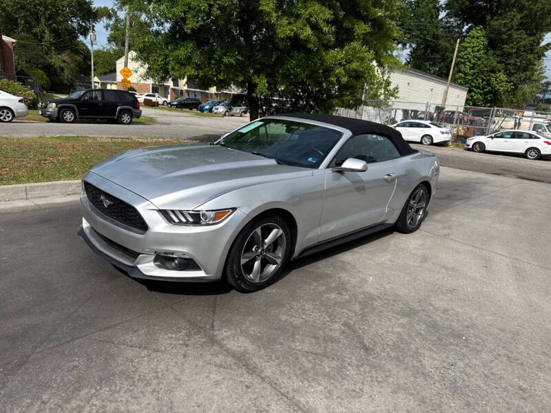 2017 Ford Mustang V6