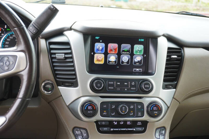 2017 GMC Yukon SLT