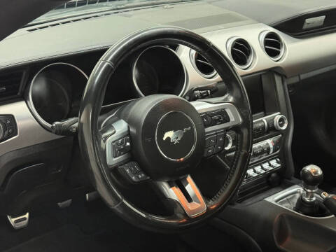 2021 Ford Mustang