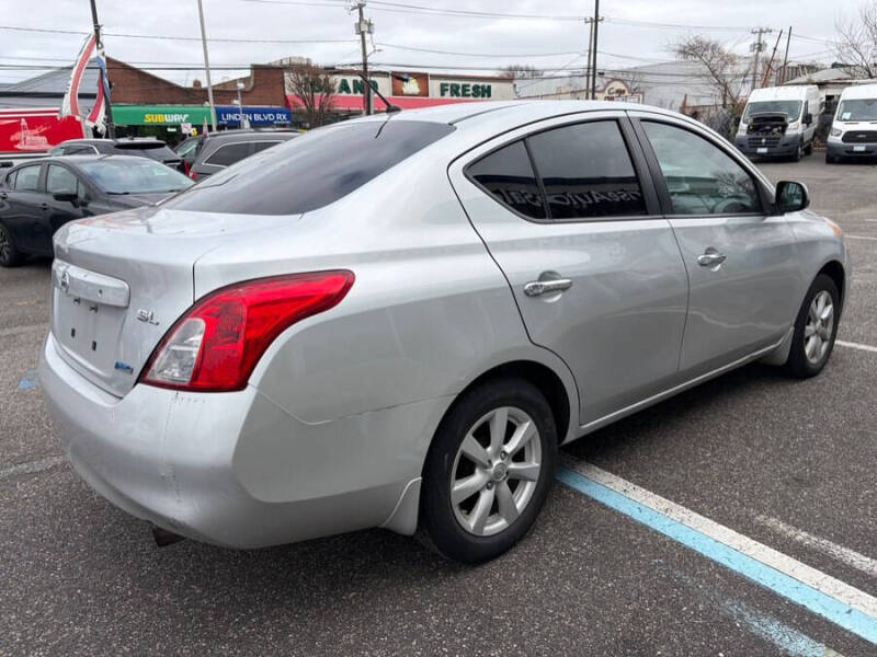 2012 Nissan Versa