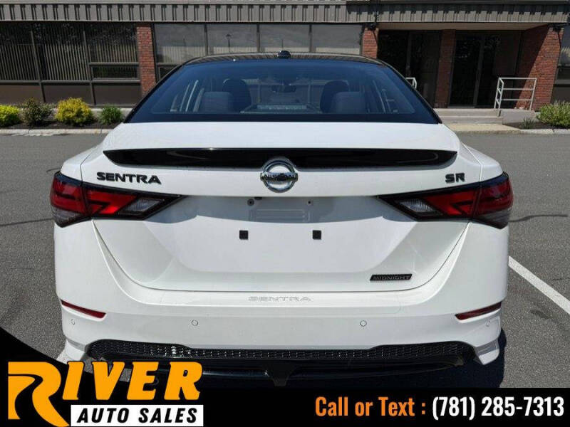 2022 Nissan Sentra SR