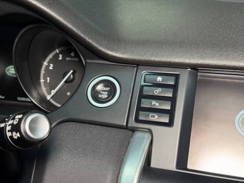 2017 Land Rover Discovery Sport SE