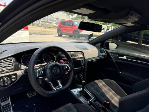 2015 Volkswagen Golf GTI S