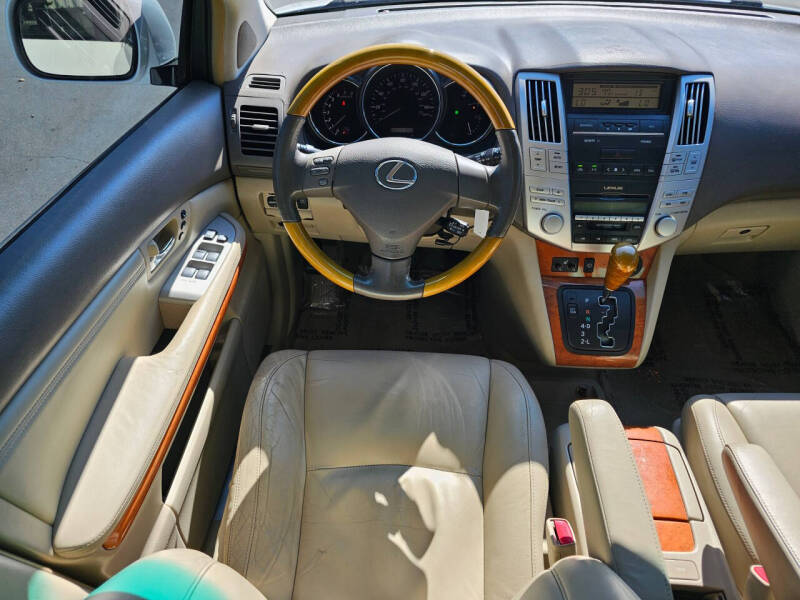 2004 Lexus RX 330