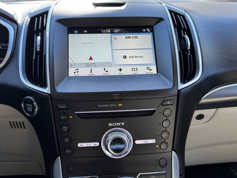 2017 Ford Edge Titanium