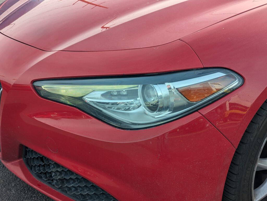 2018 Alfa Romeo Giulia for sale at Axio Auto Boise in Boise, ID