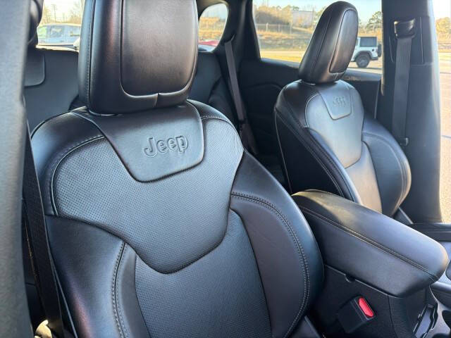 2022 Jeep Cherokee Latitude Lux