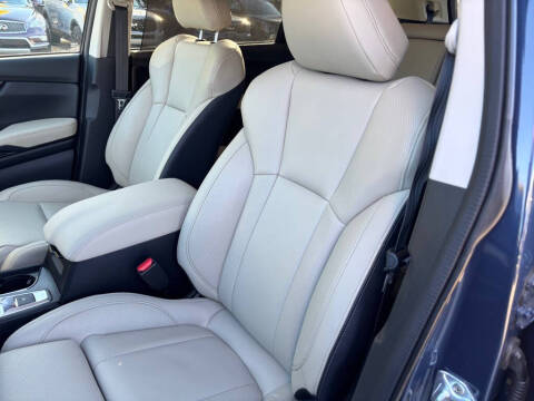 2023 Subaru Ascent Limited 8-Passenger