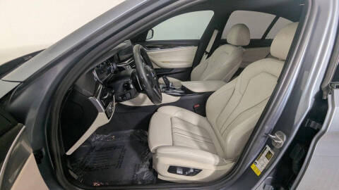 2018 BMW 5 Series 530i