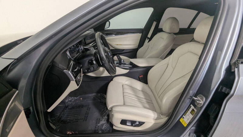 2018 BMW 5 Series 530i