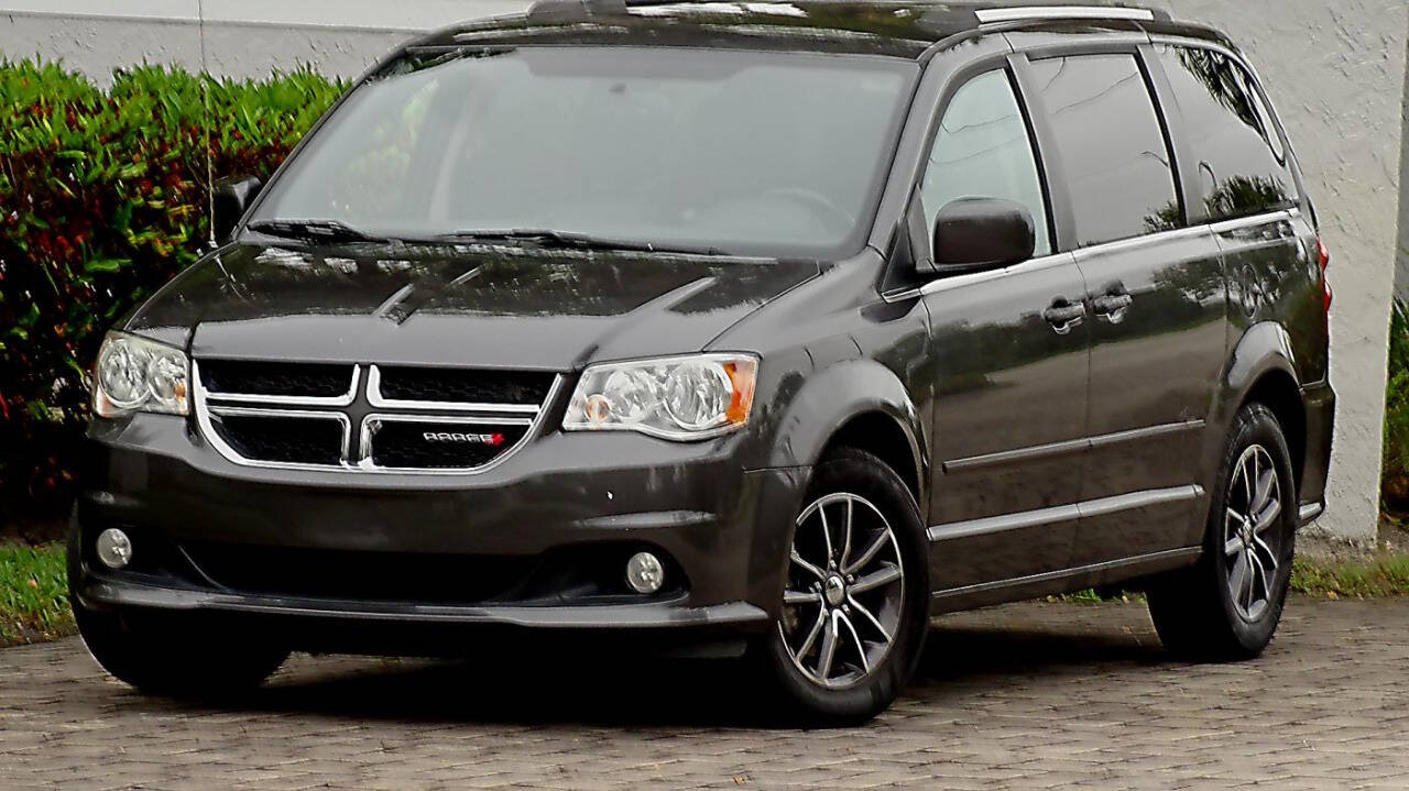 2017 Dodge Grand Caravan 27